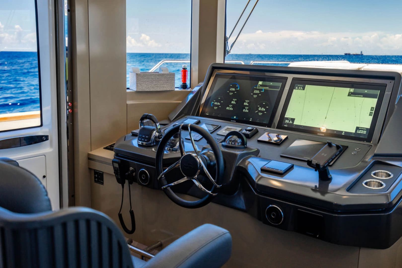 2022 Sirena 68