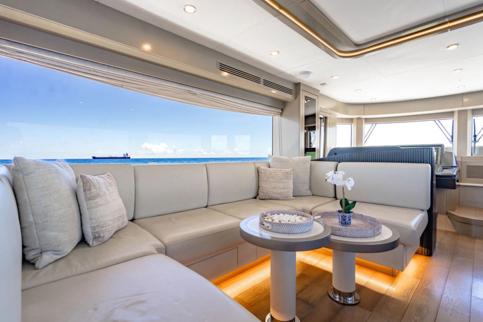 2022 Sirena 68