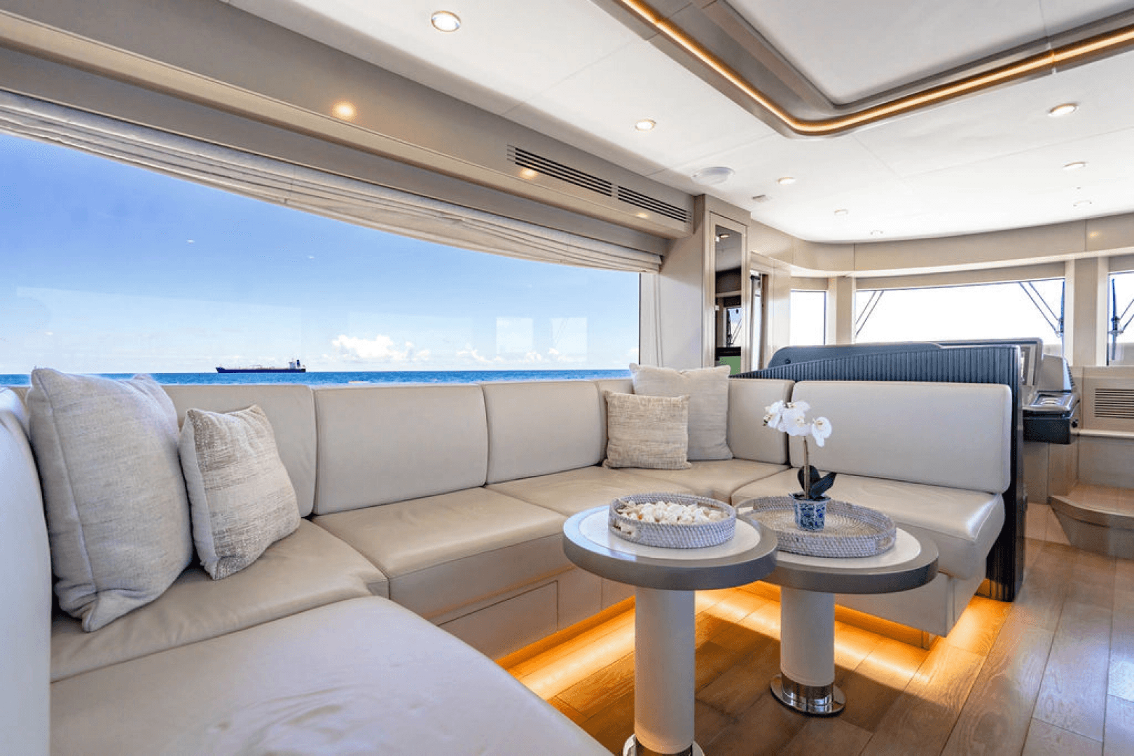 2022 Sirena 68