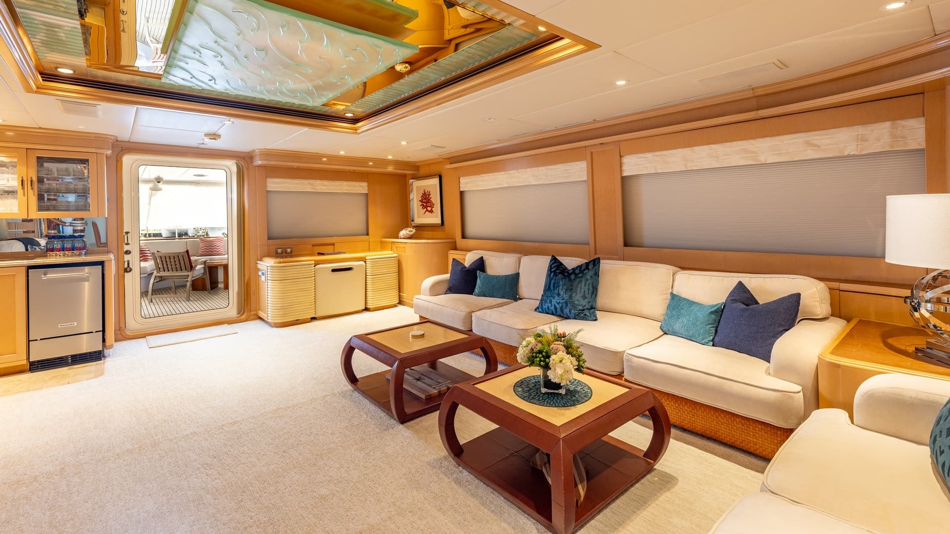 1998 Trinity Yachts Sport Fisherman - BAD COMPANY: Elegant Interior Salon Lounge Area