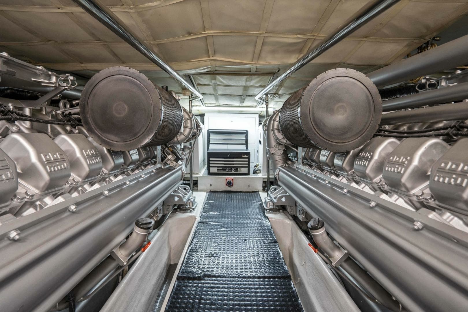 2005 Pershing 76 Motor Yacht - Denise - Engine Room