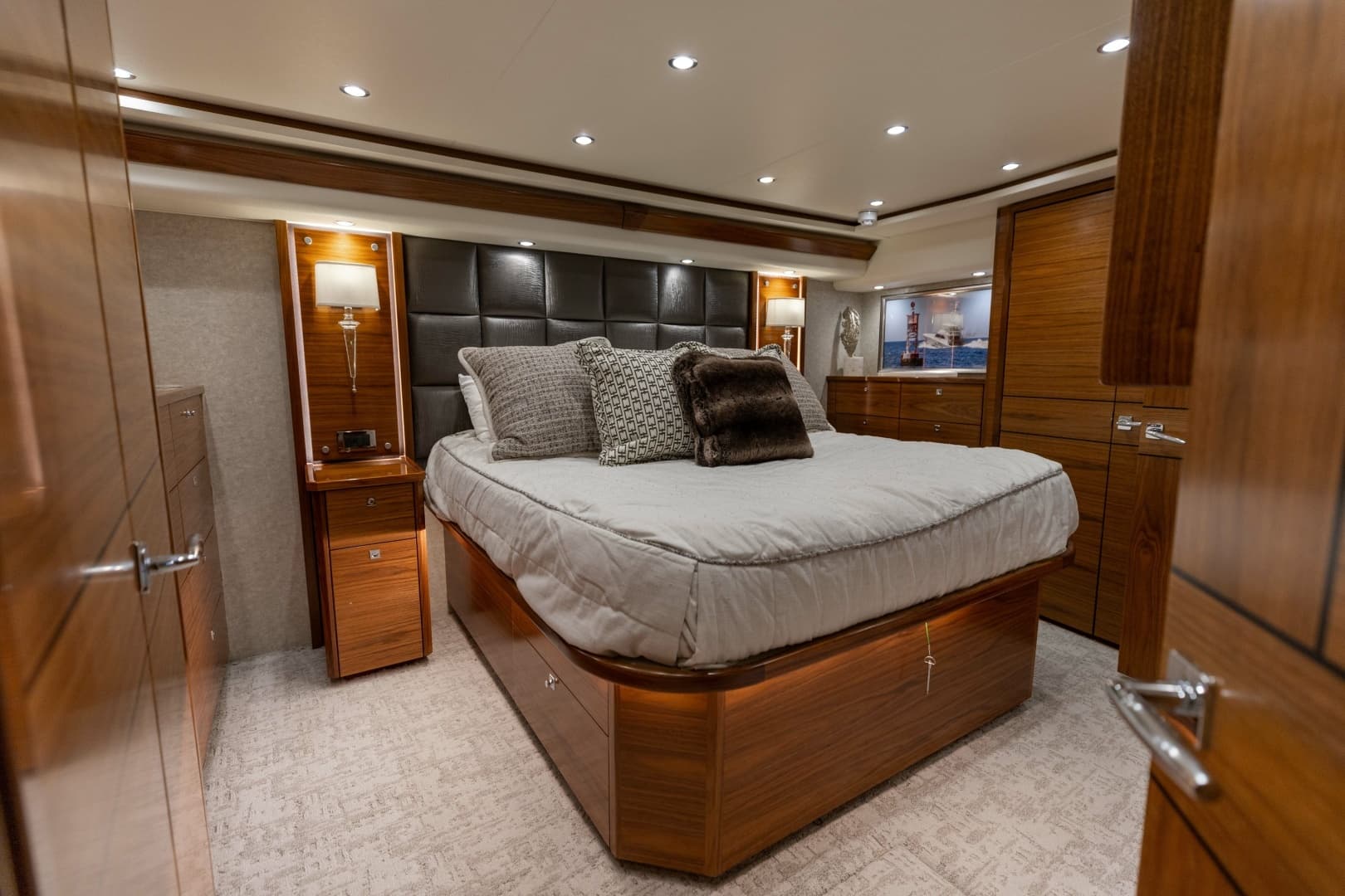 2023 Viking 72 Convertible- TEAM SUPREME- Master Stateroom