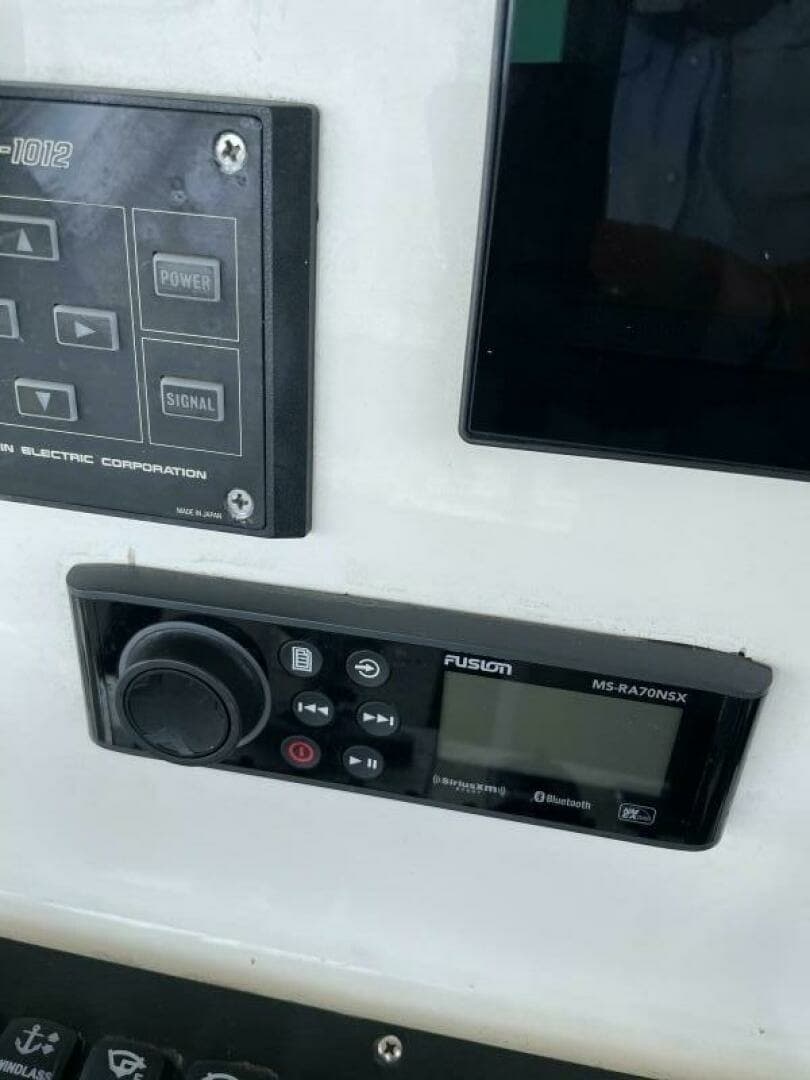 1997 Custom 31 Center Console Pullin Drag