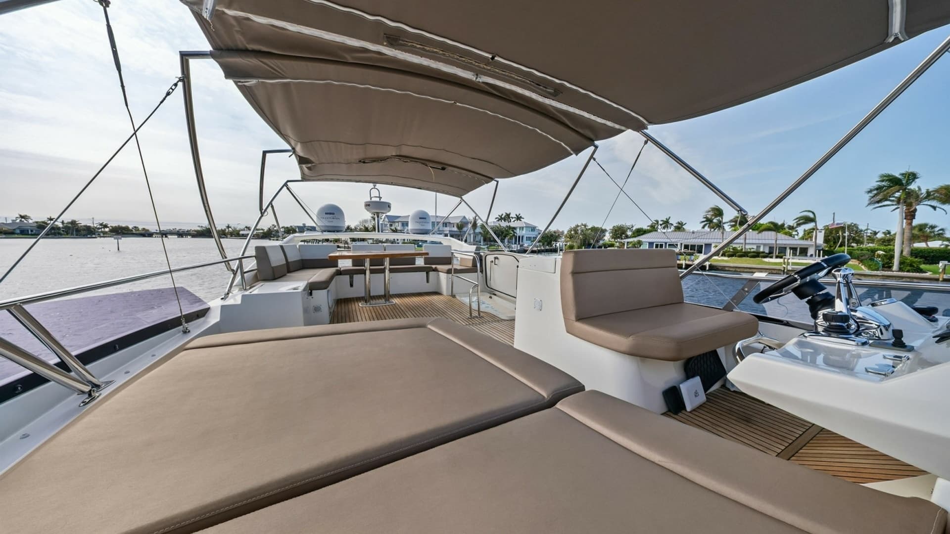 2015 Prestige 550 'Legacy'