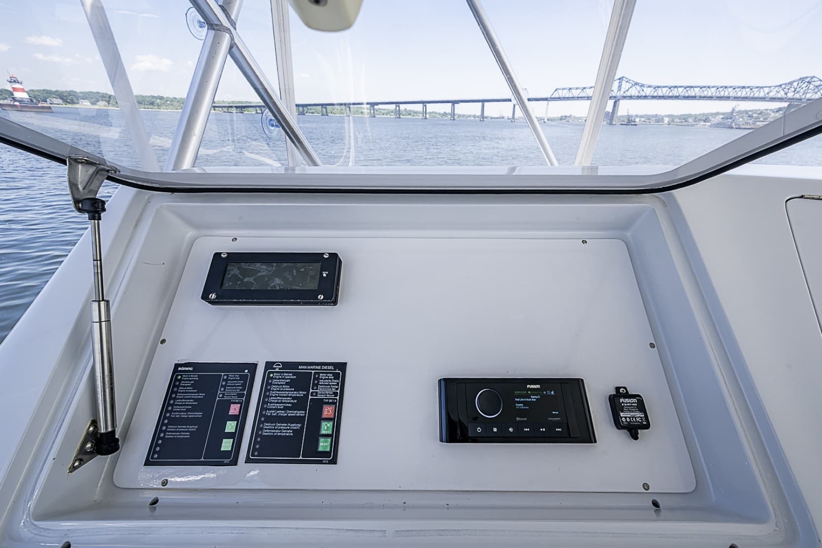 Viking 52 - Catchin Time - Flybridge Electronics