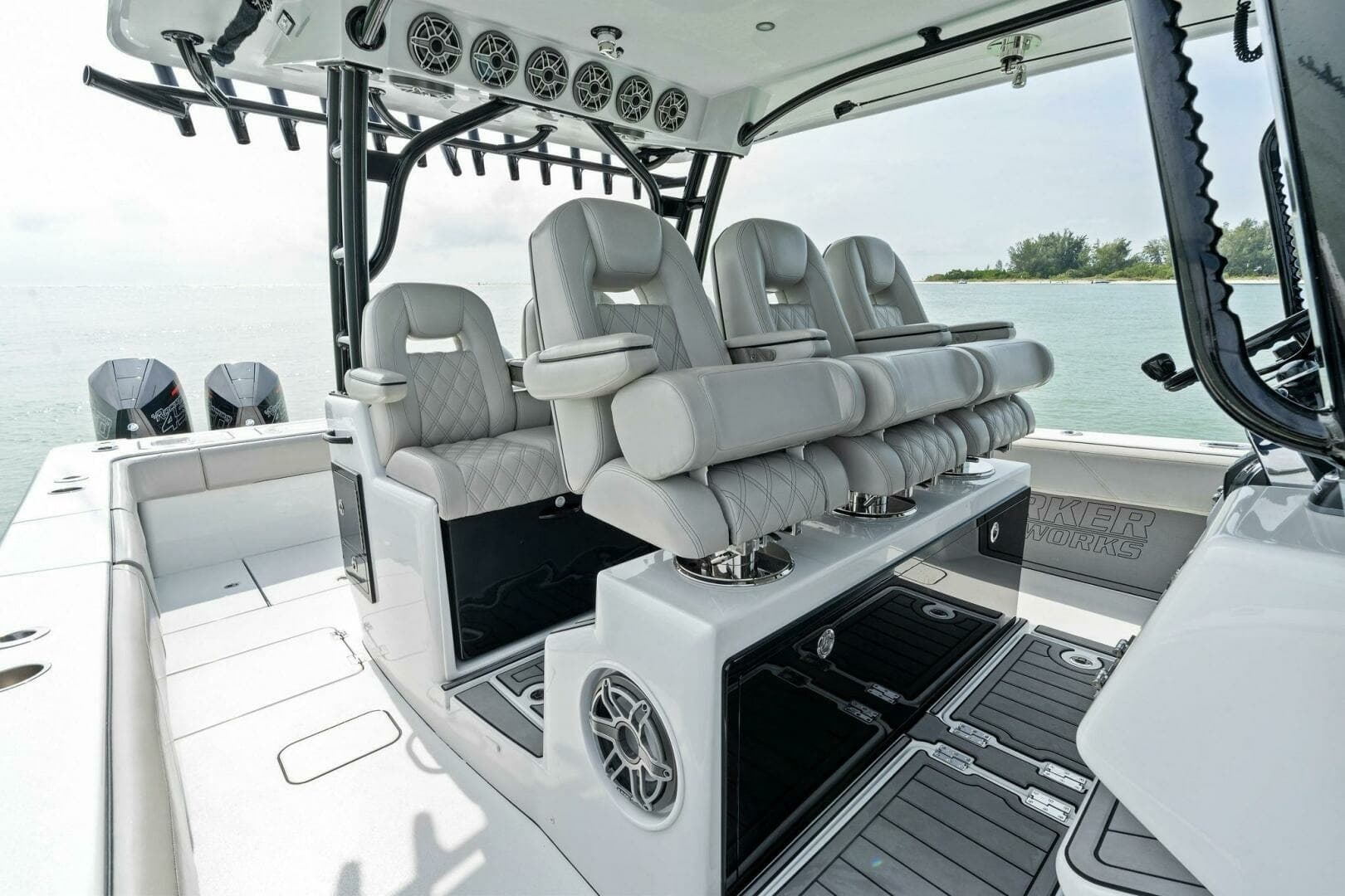 2022 Barker Boatworks 40 HPC 