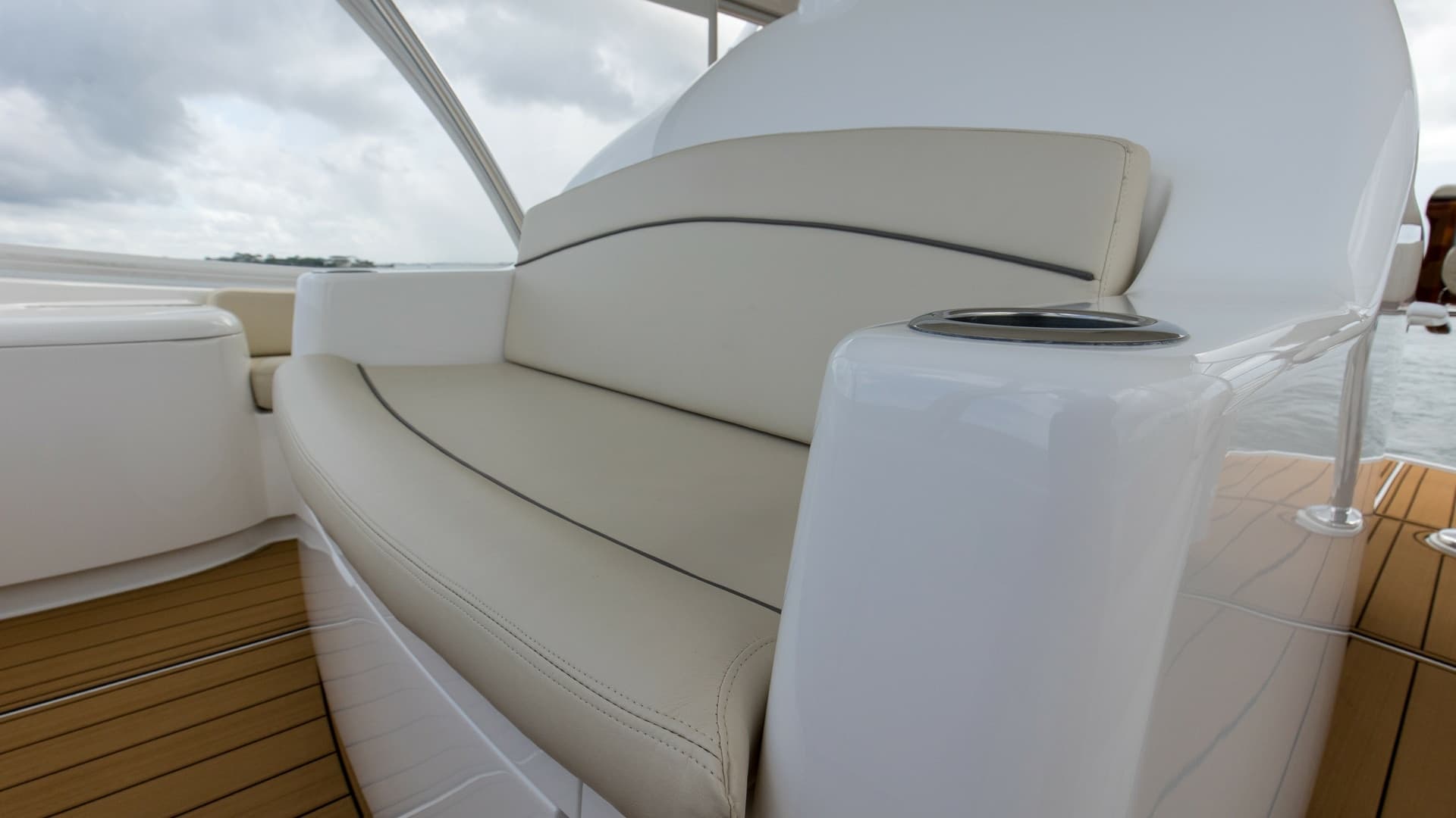 2022 Viking Convertible Cole Play Bridge (1)
