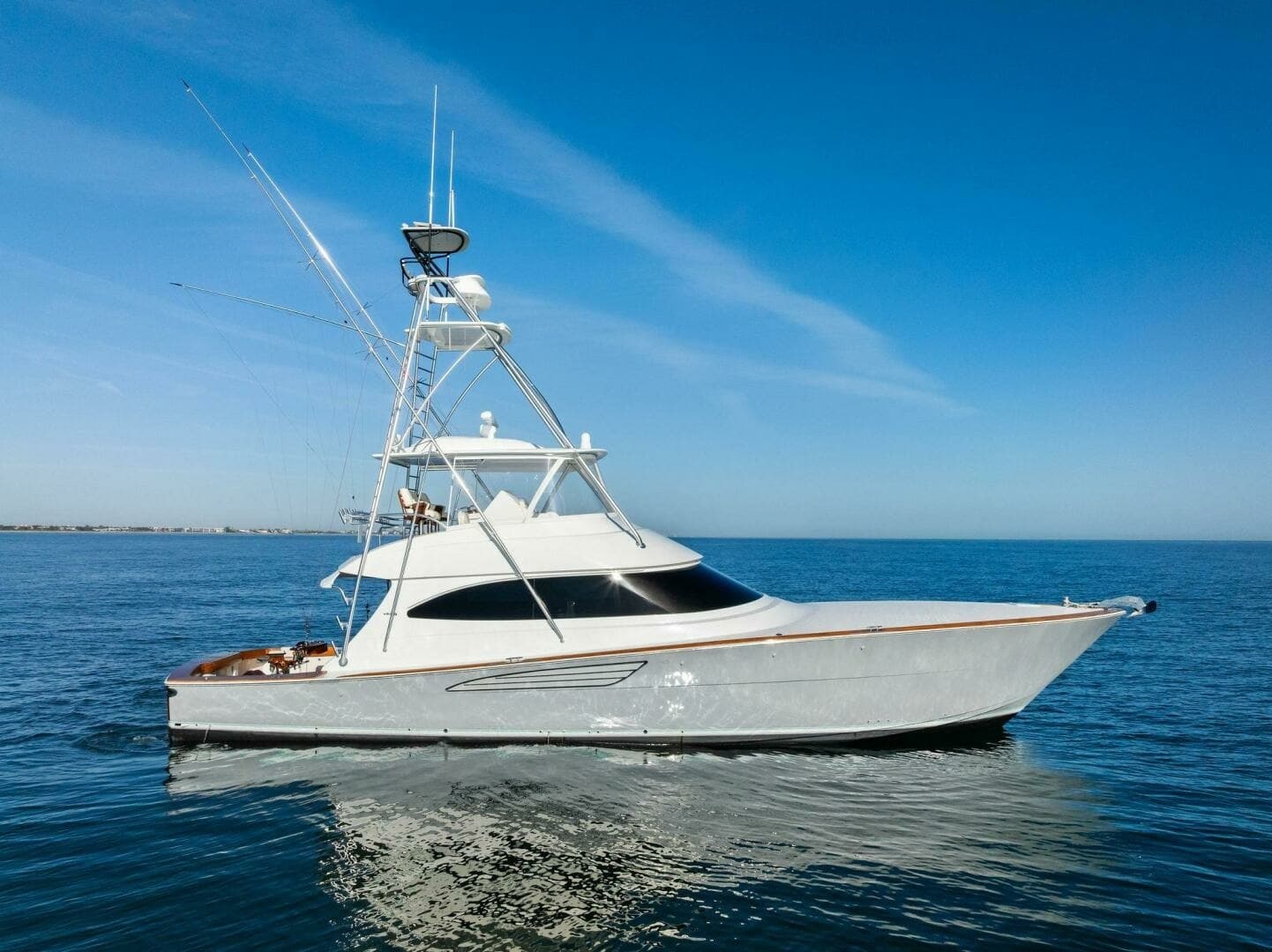 2023 Viking 64 Convertible- SIN PELO- 