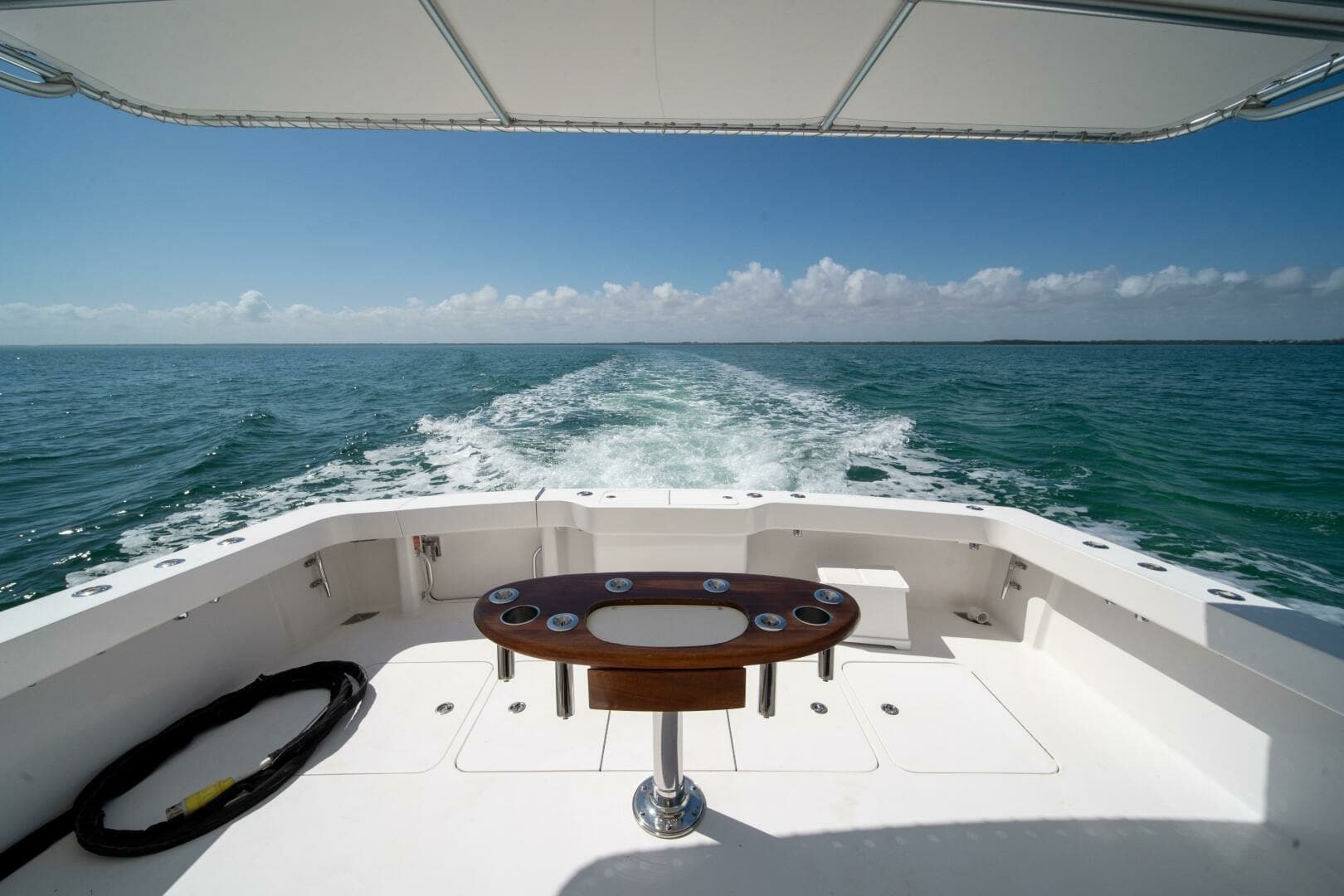 2006 Viking 52 Convertible