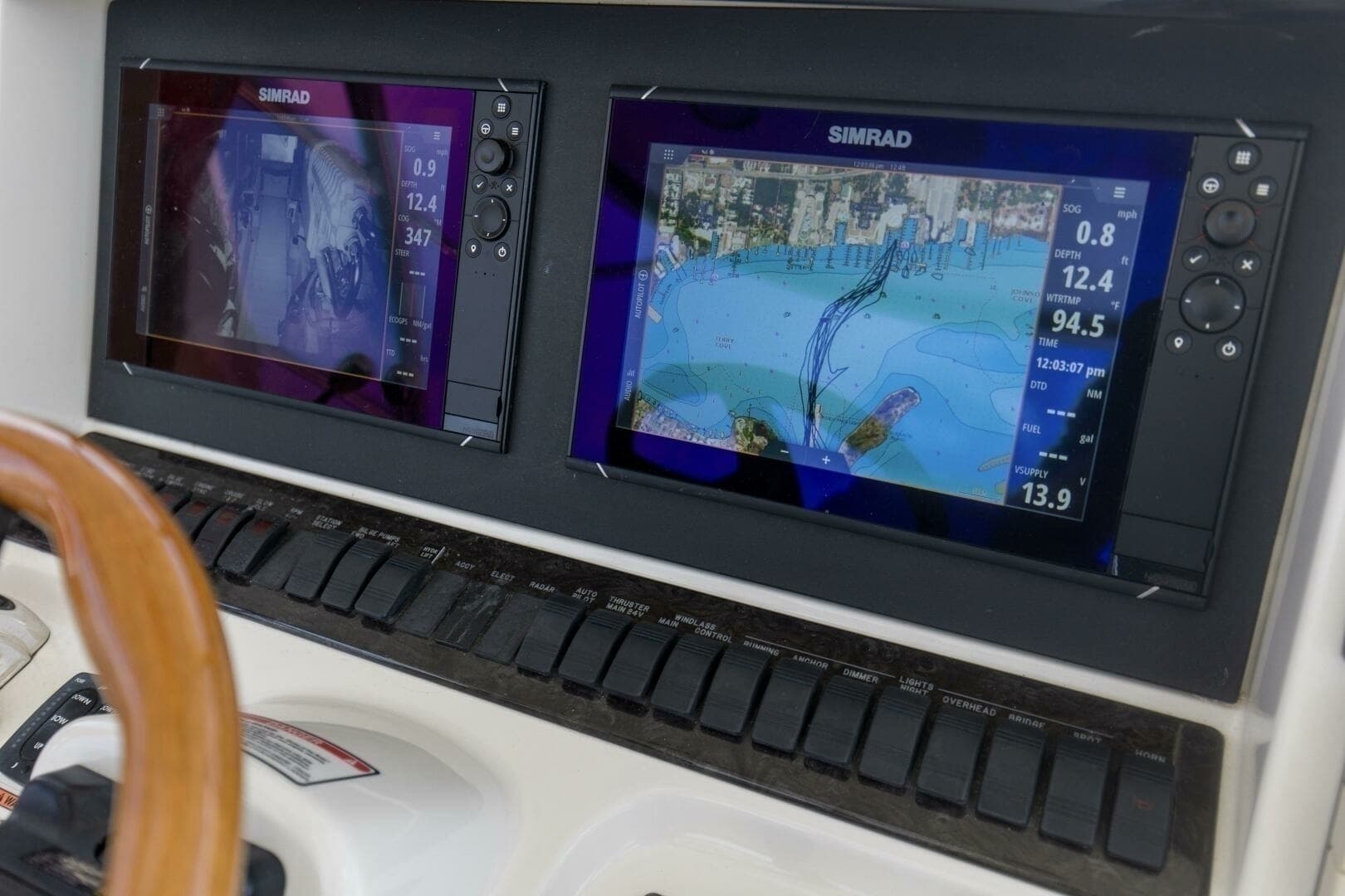 2007 52 Sea Ray Sedan Bridge Reel Destiny Electronics