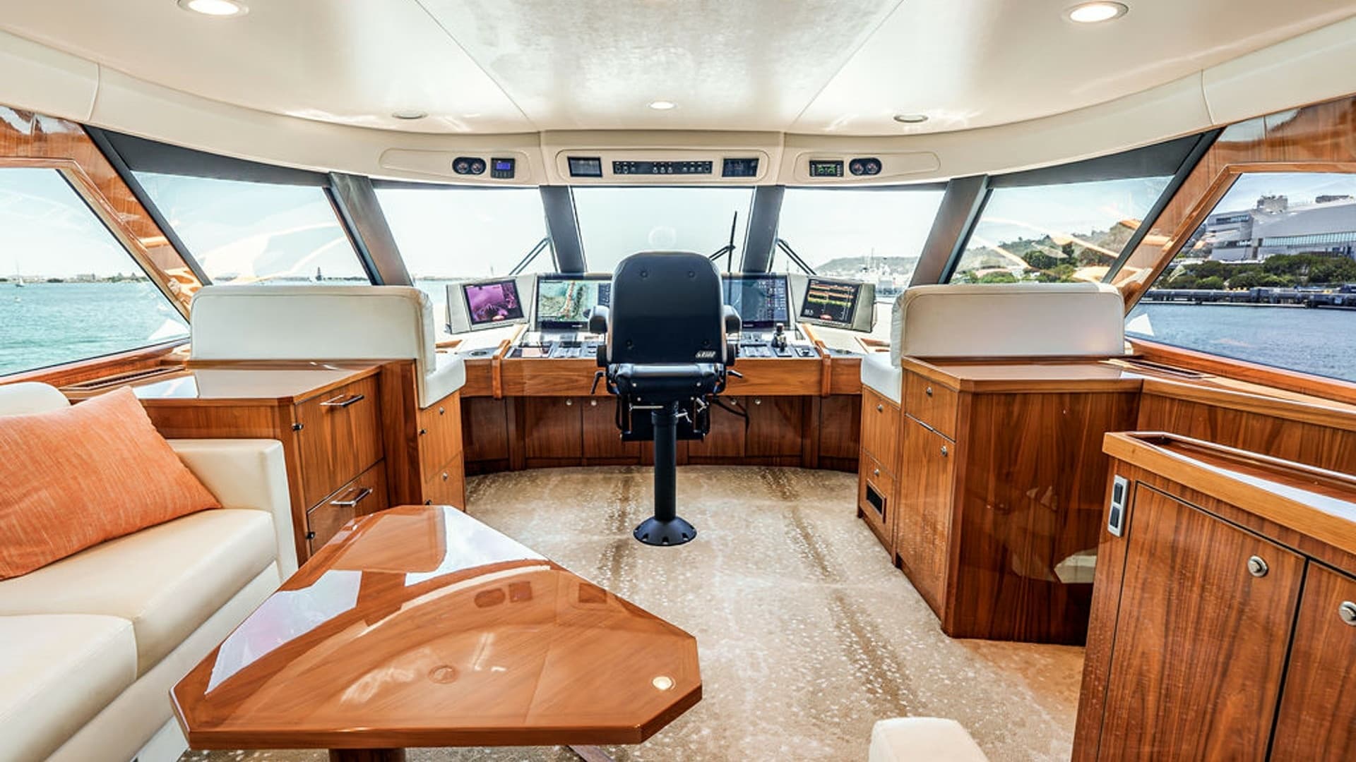 2019 Viking 80 Skybridge "Party of Five"