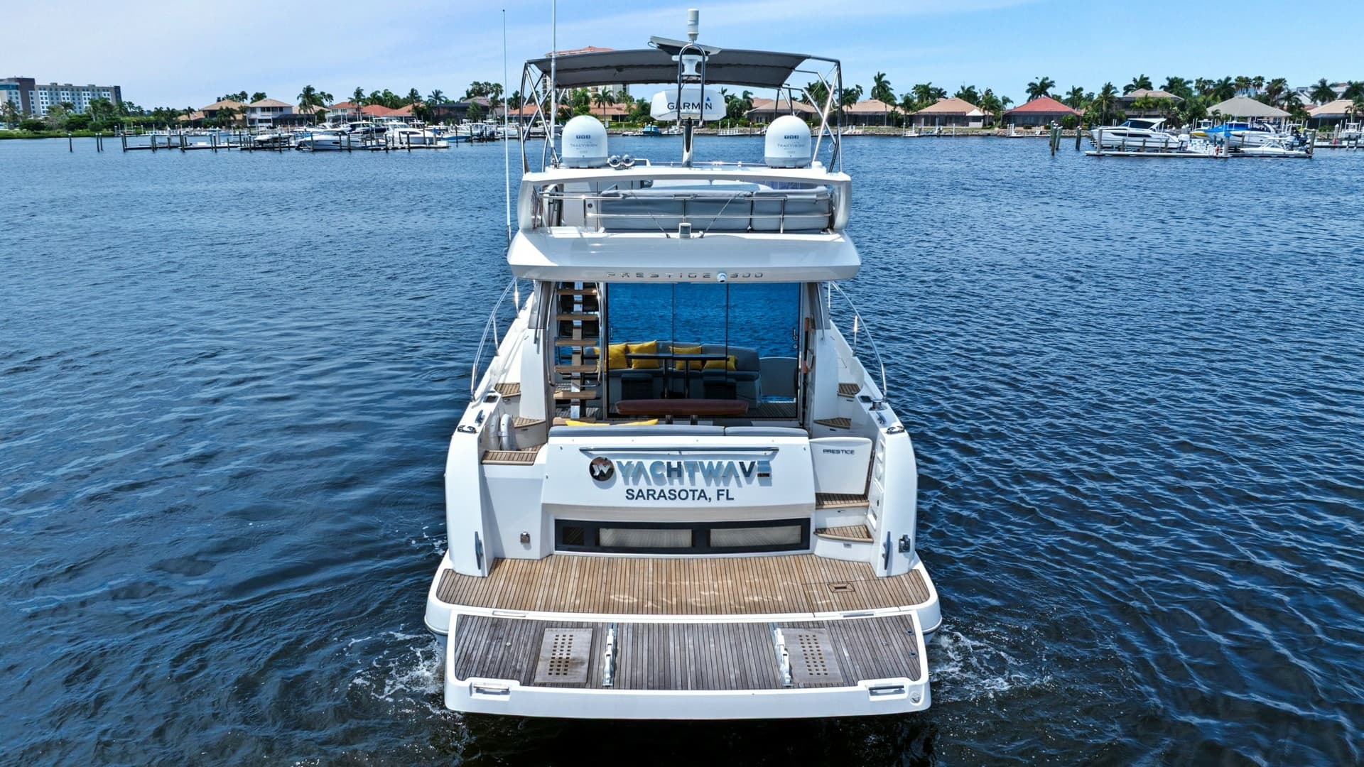 Stern View with Swim Platform