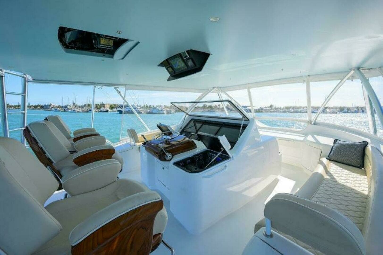 Viking 72 Knot Again - Flybridge