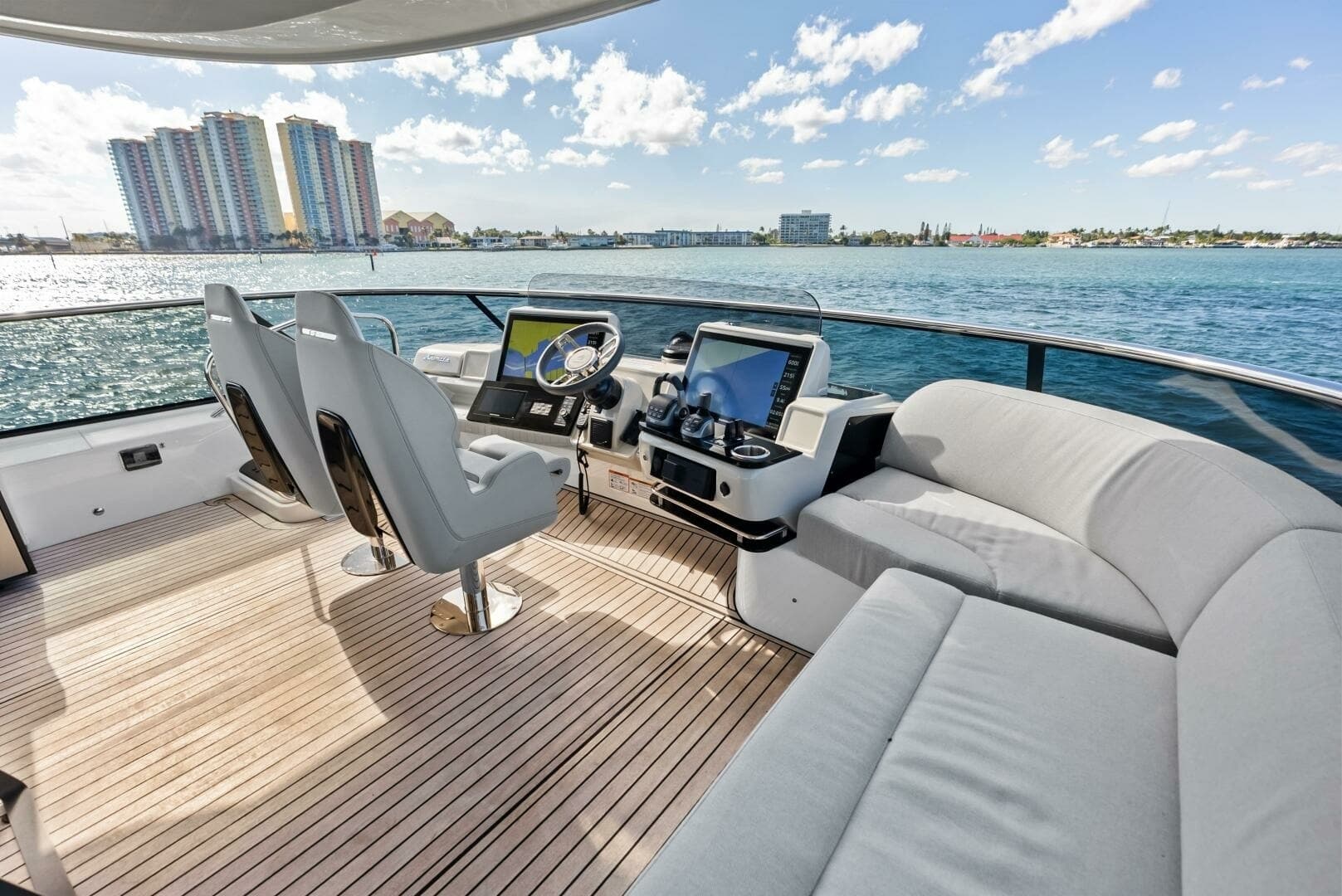 2025 Absolute 75 Navetta