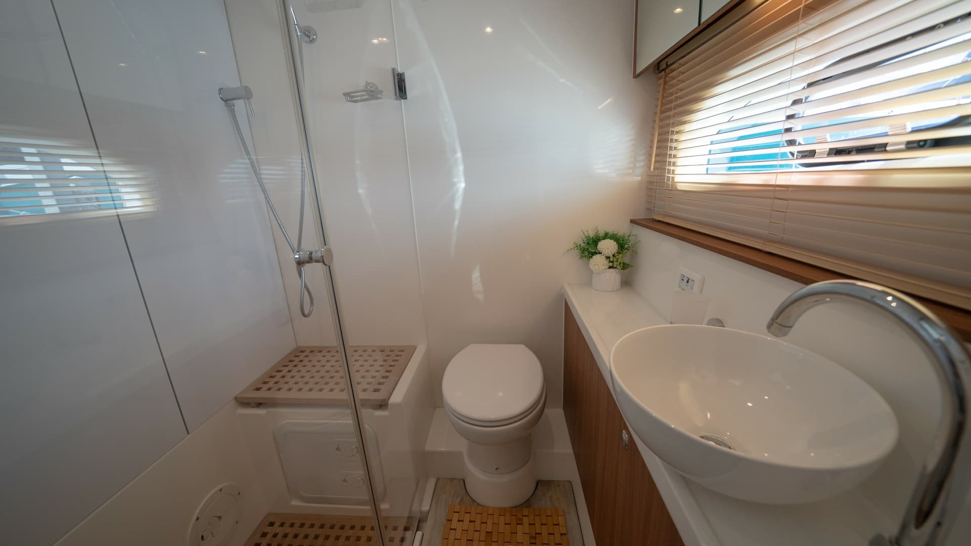Elegant Ensuite Bathroom