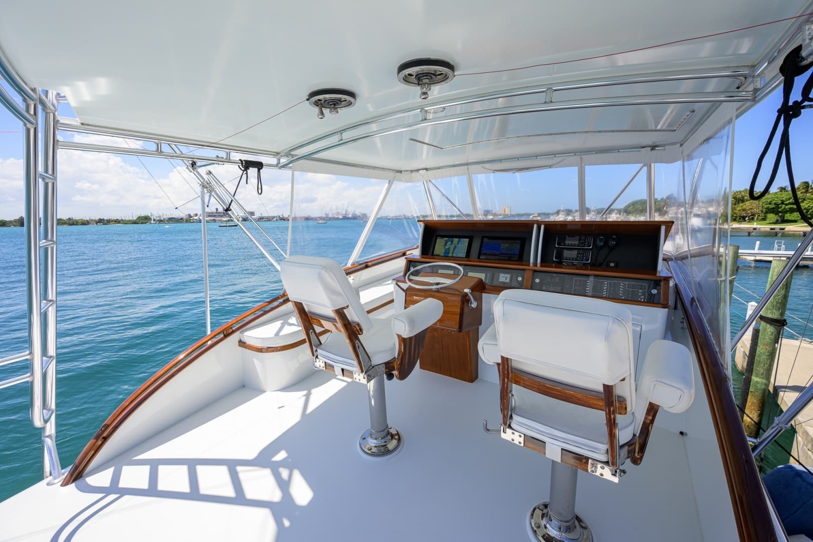 Rybovich 60 SIBONEY - Helm
