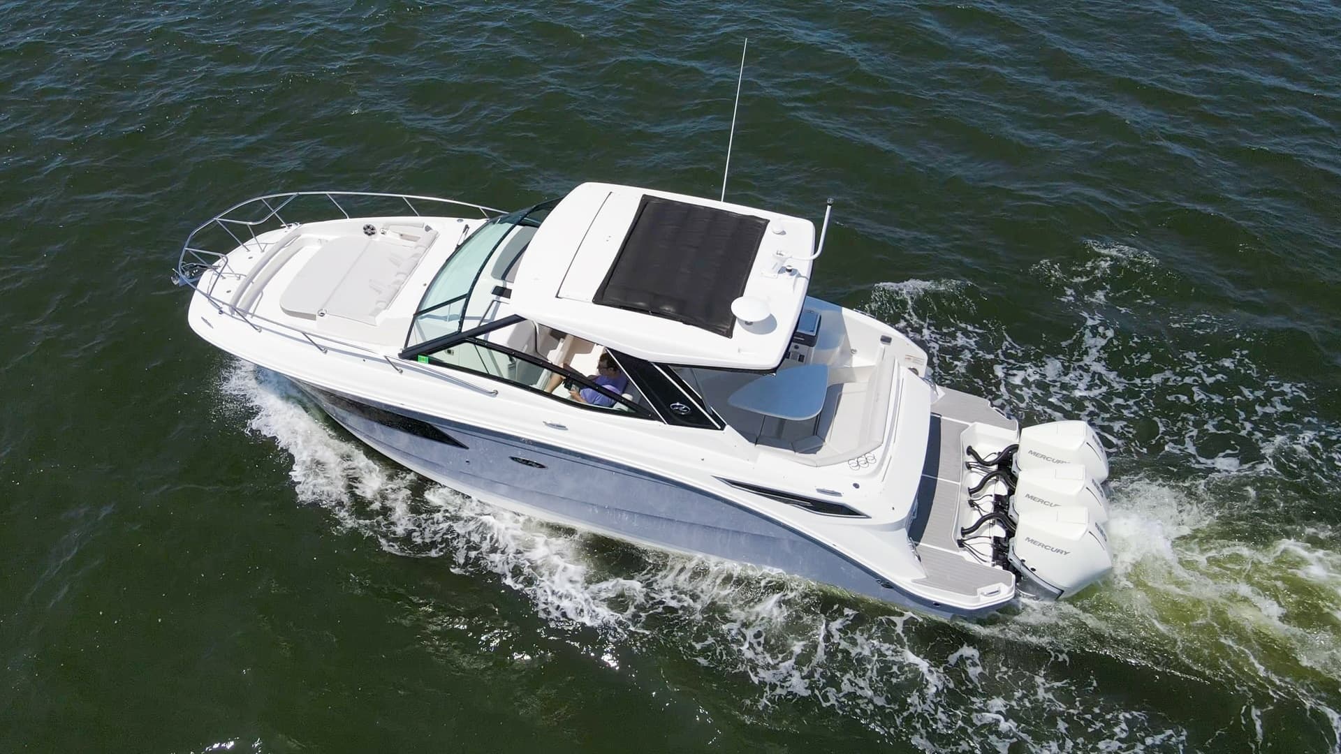 2022 32 Sea Ray 320 Sundancer OB Raya Sunshine Exterior Profiles (17)