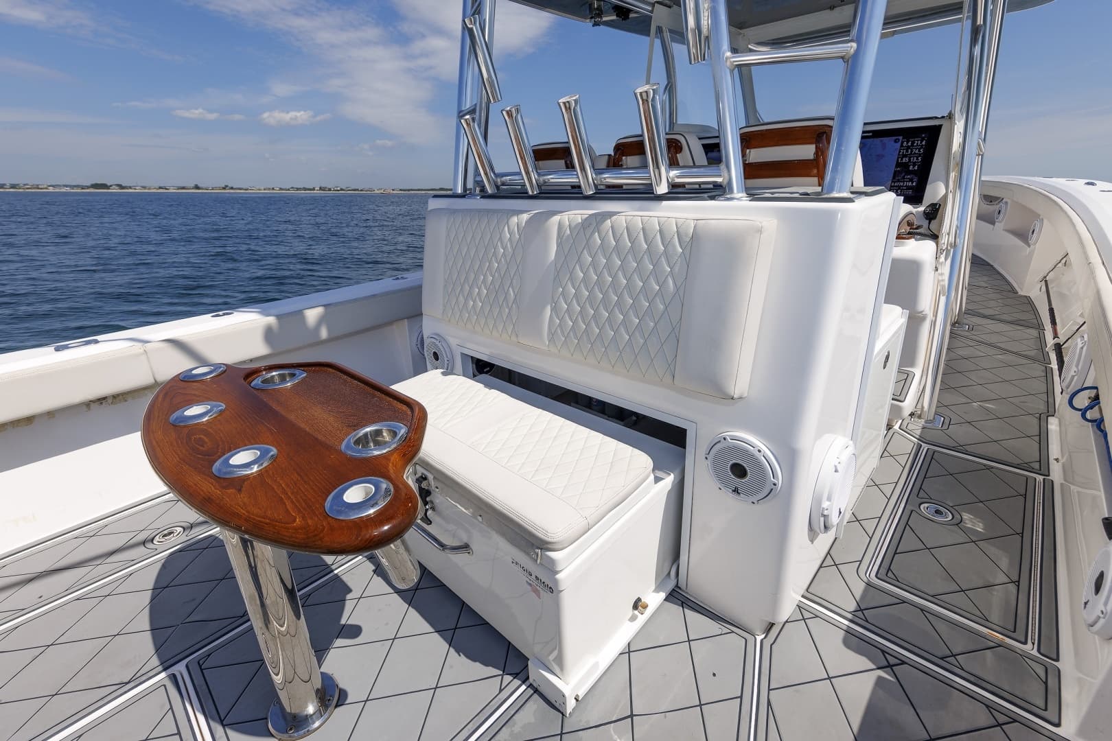 Front Runner 39 LONESOME COWBOY - Aft Deck