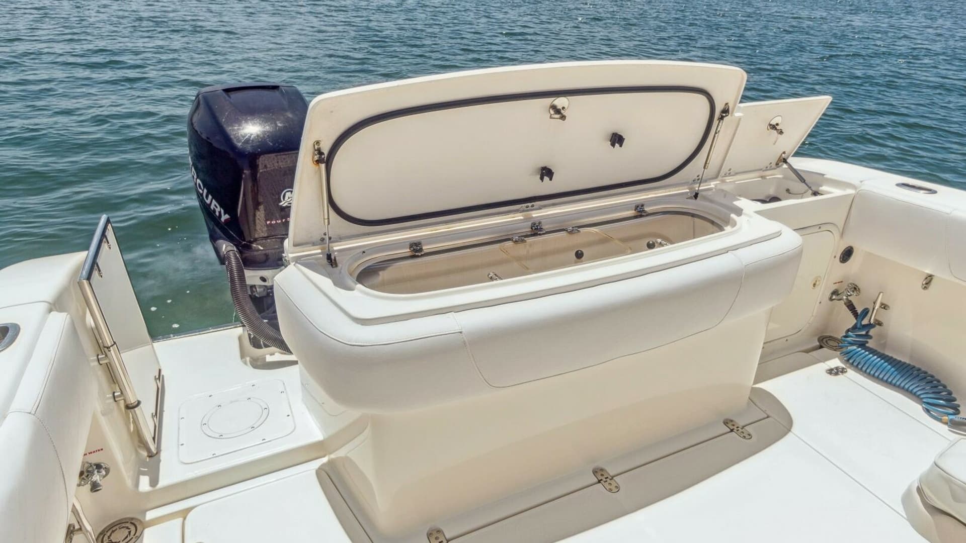 2008 Fountain 38 Sportfishing Cruiser
