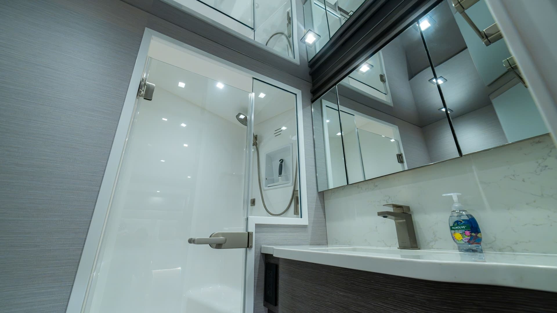 Luxurious Ensuite Bathroom