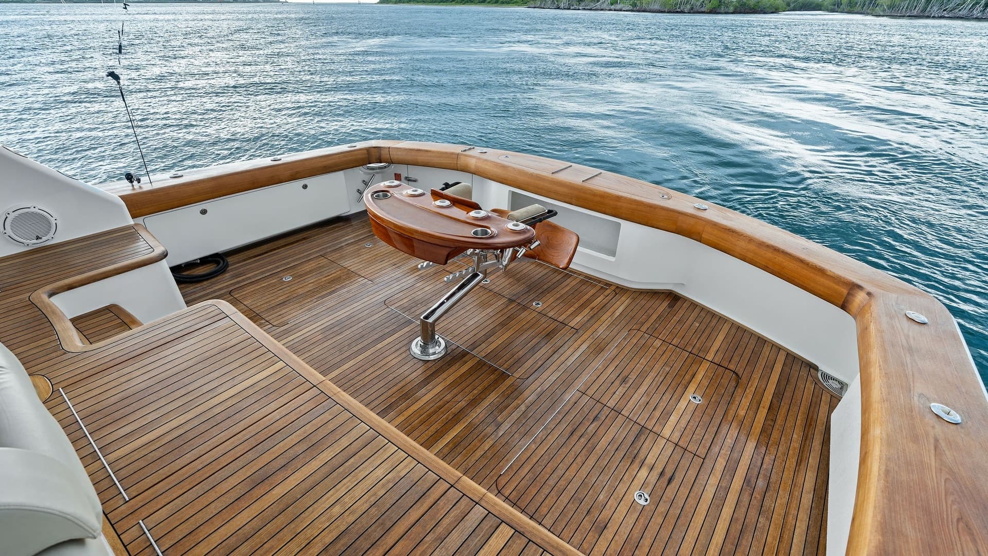 2016 Viking 80 Enclosed Bridge- FRIGATE- Cockpit