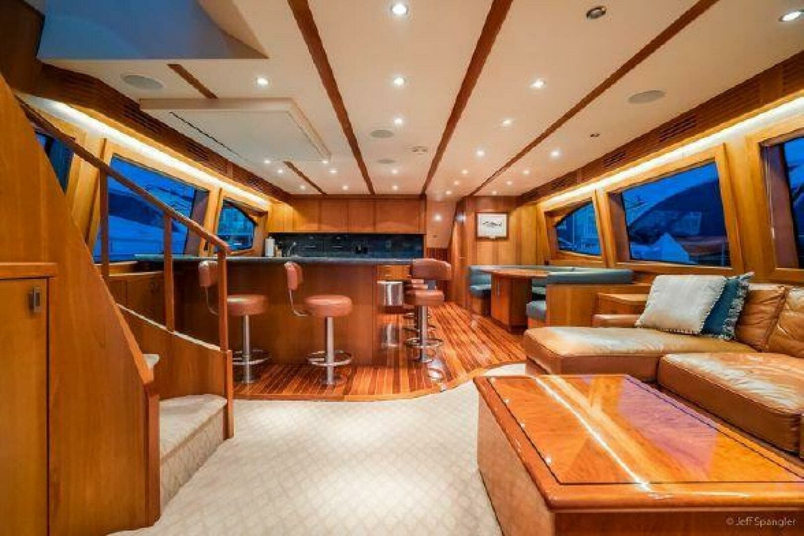 2008 77 Enclosed Bridge -"Desperado"-Galley
