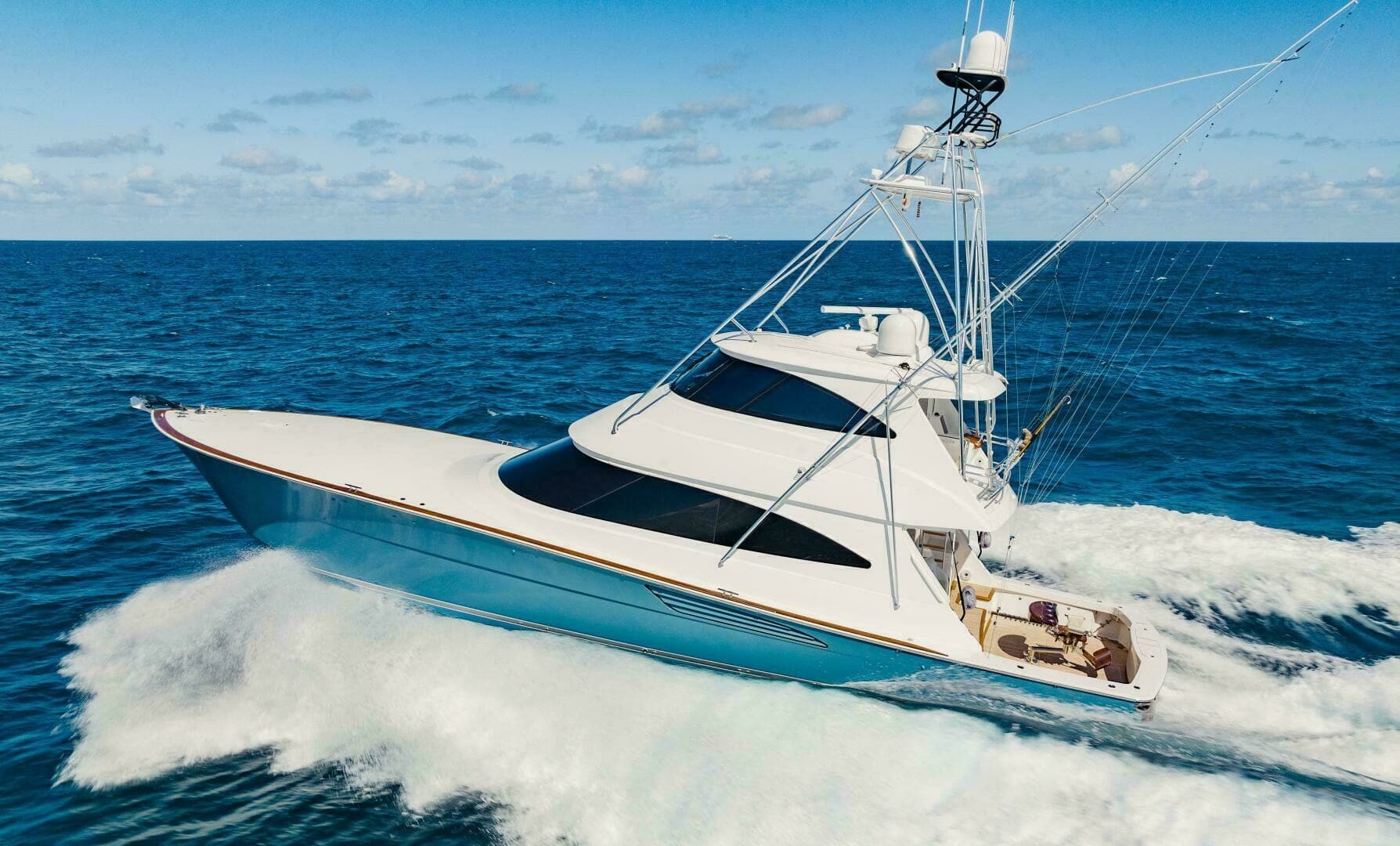 2020 Viking 72 Enclosed Bridge