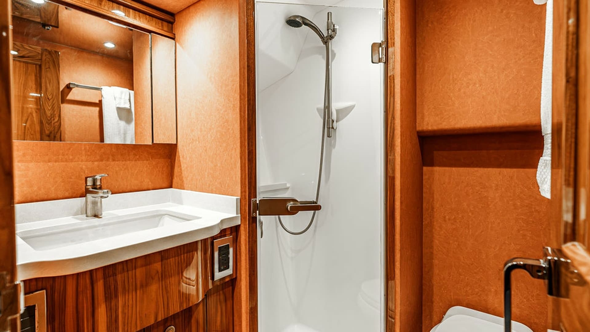 2019 Viking 80 Skybridge "Party of Five"