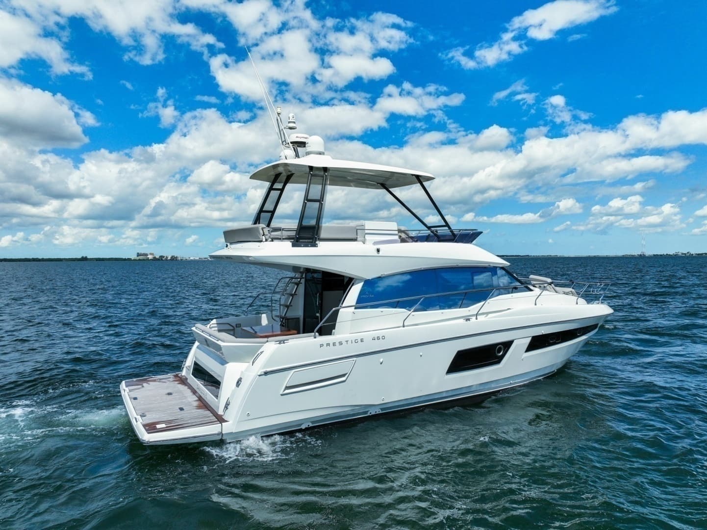 2020 Prestige 460 Flybridge