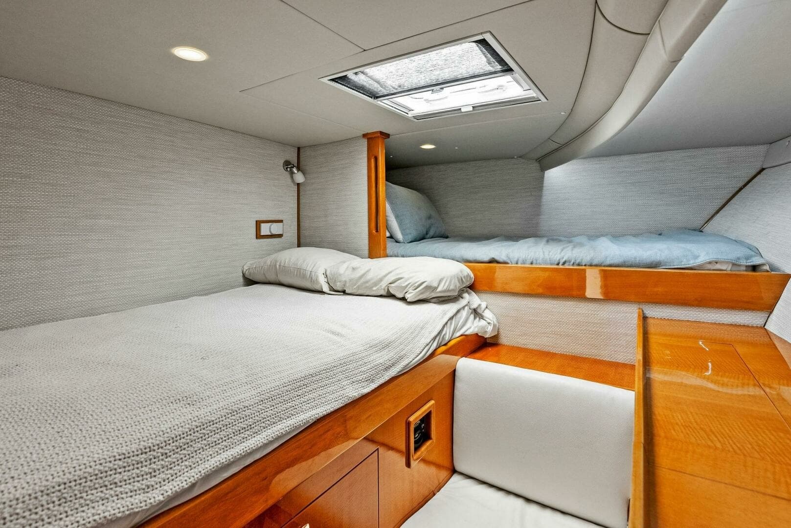 2020 Calcutta 480 Catamaran