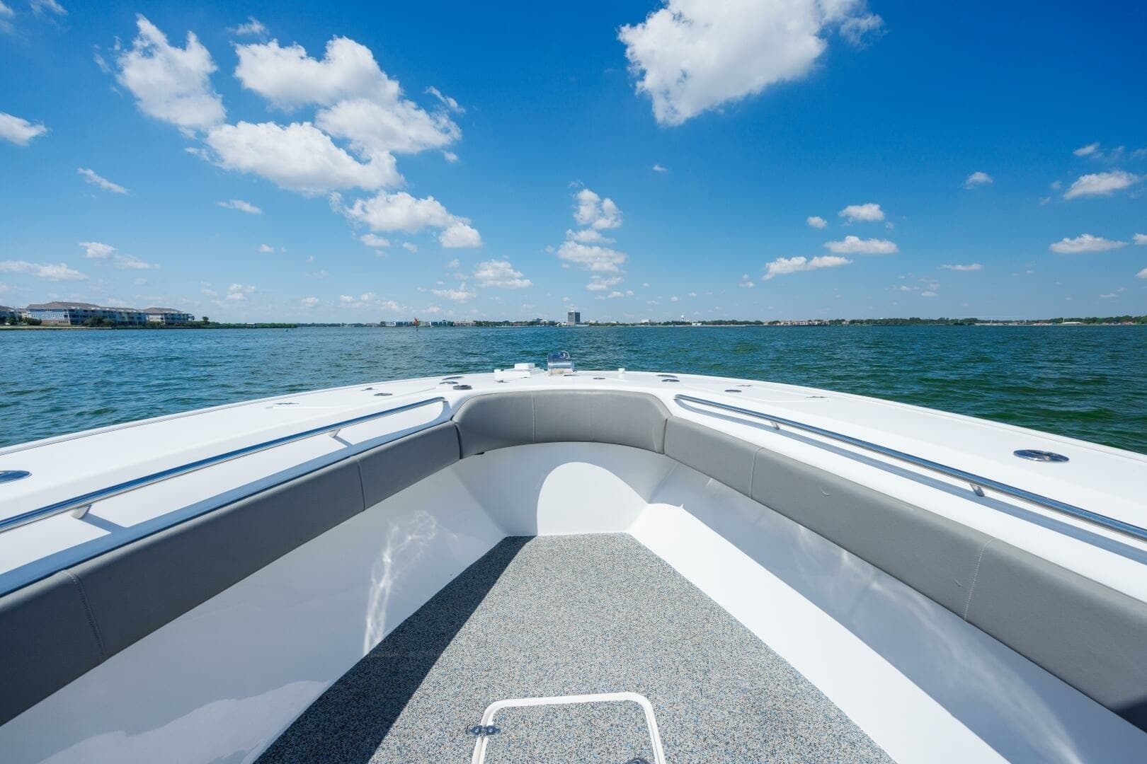 2022 Cape Horn 31 T