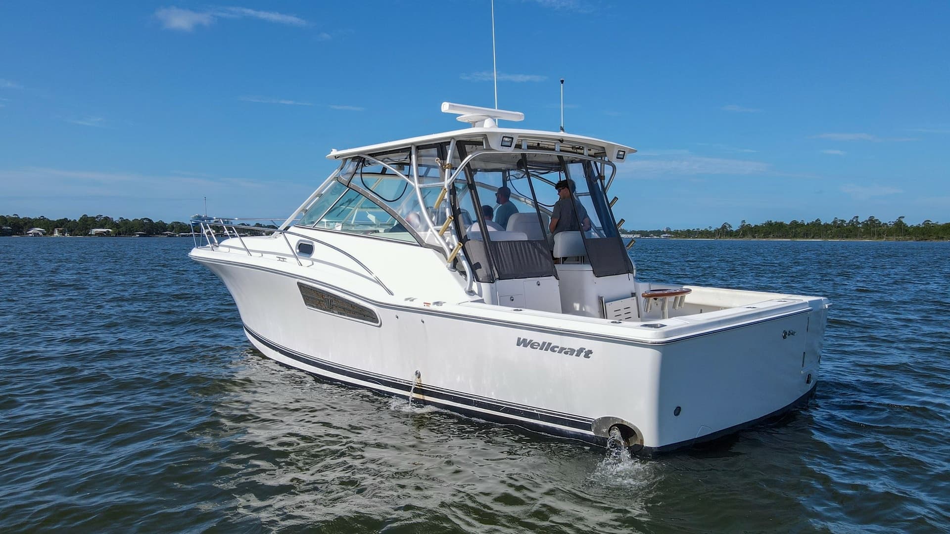 Aft Deck and Cockpit View