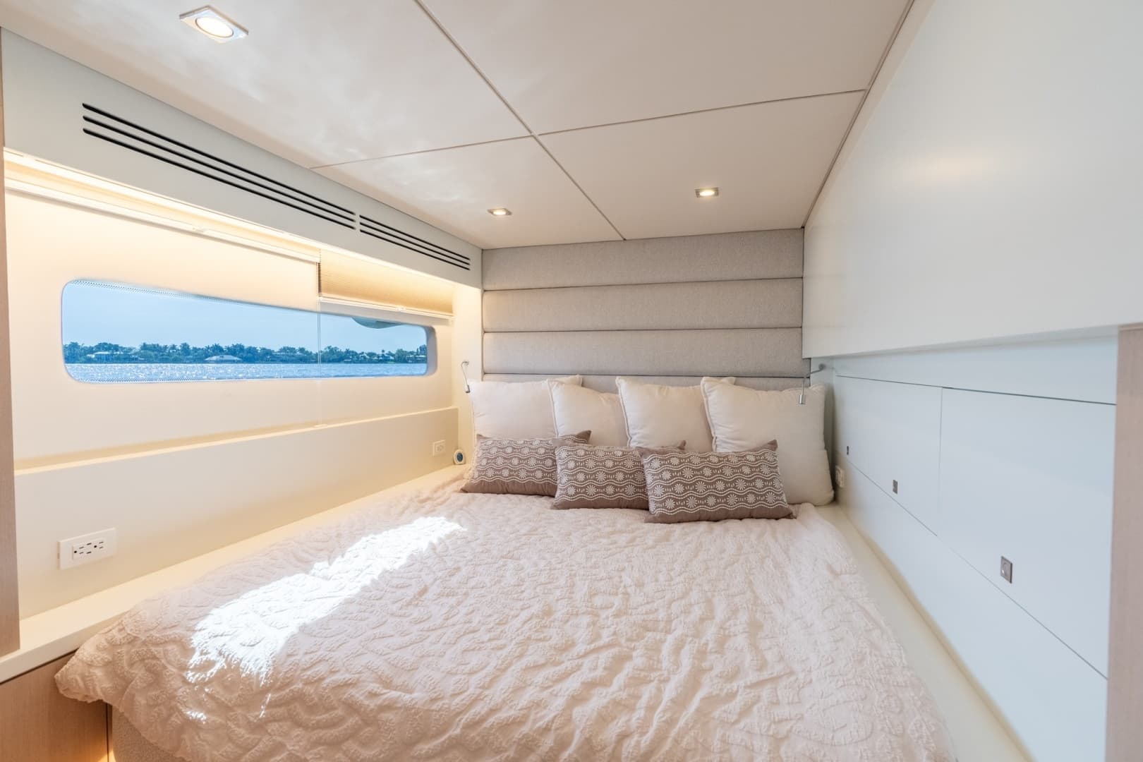 Two Oceans 555-