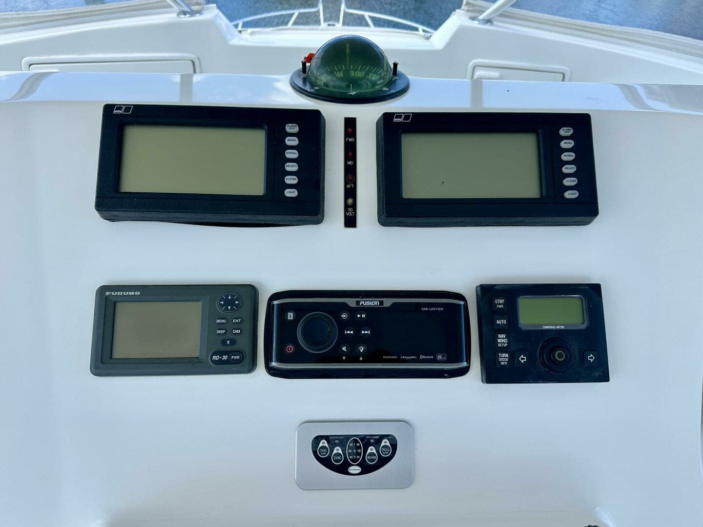 Ocean Yachts 50 GOLD COAST - Fly Bridge Helm