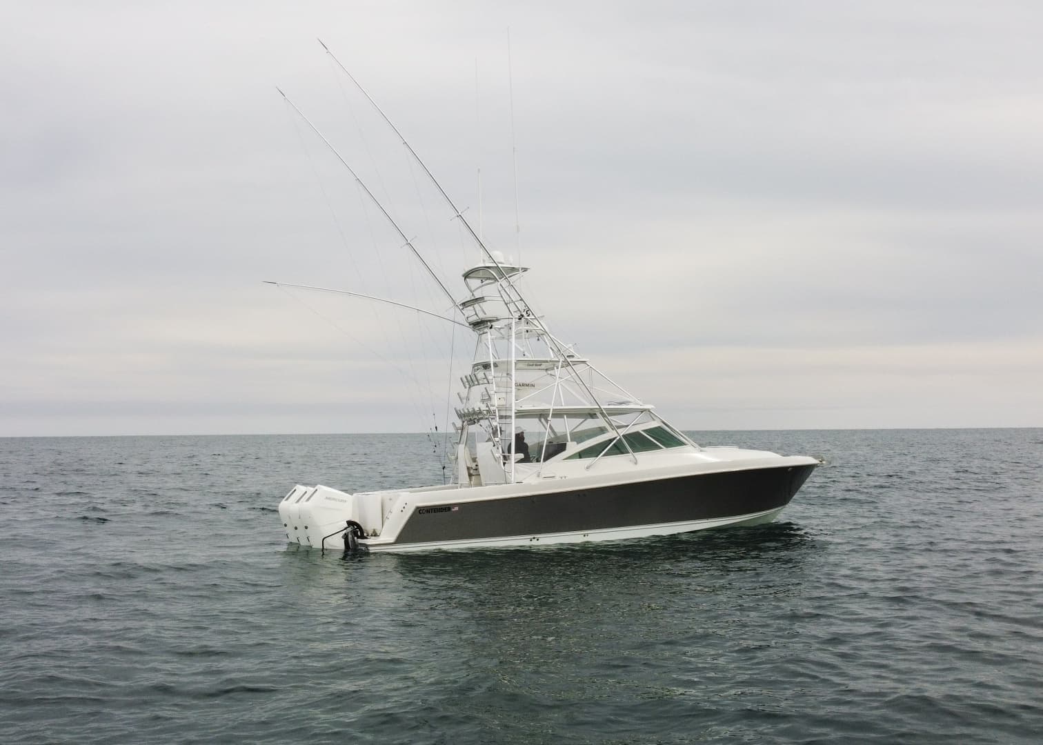 2011 Contender 40 Express