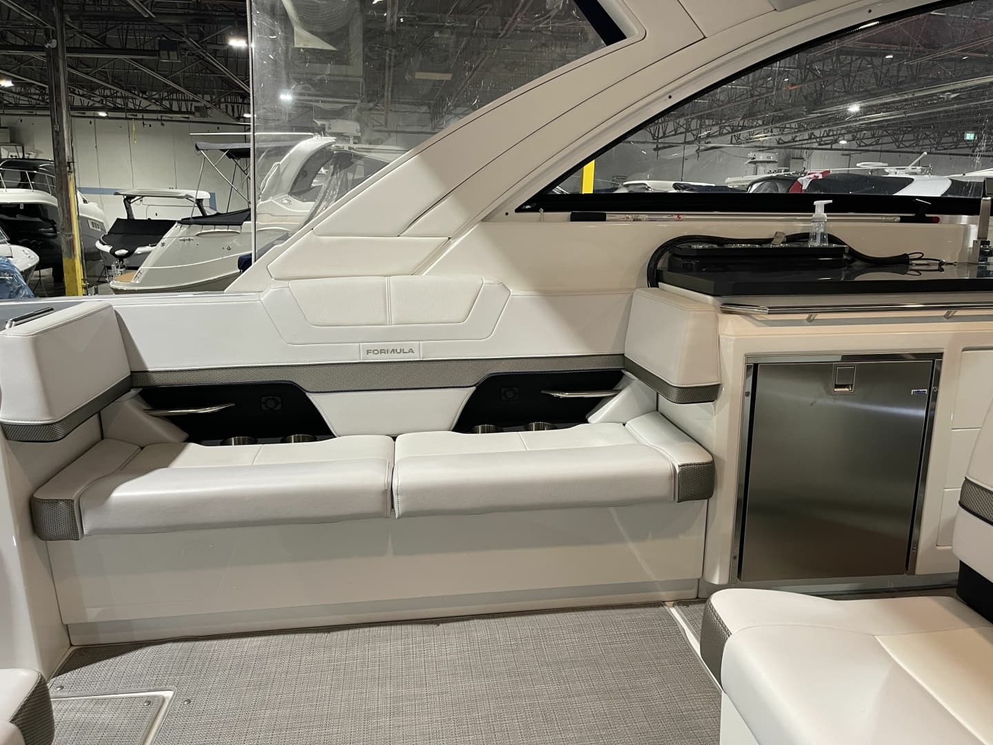 2020 Formula 380 Super Sport Crossover I/O 38