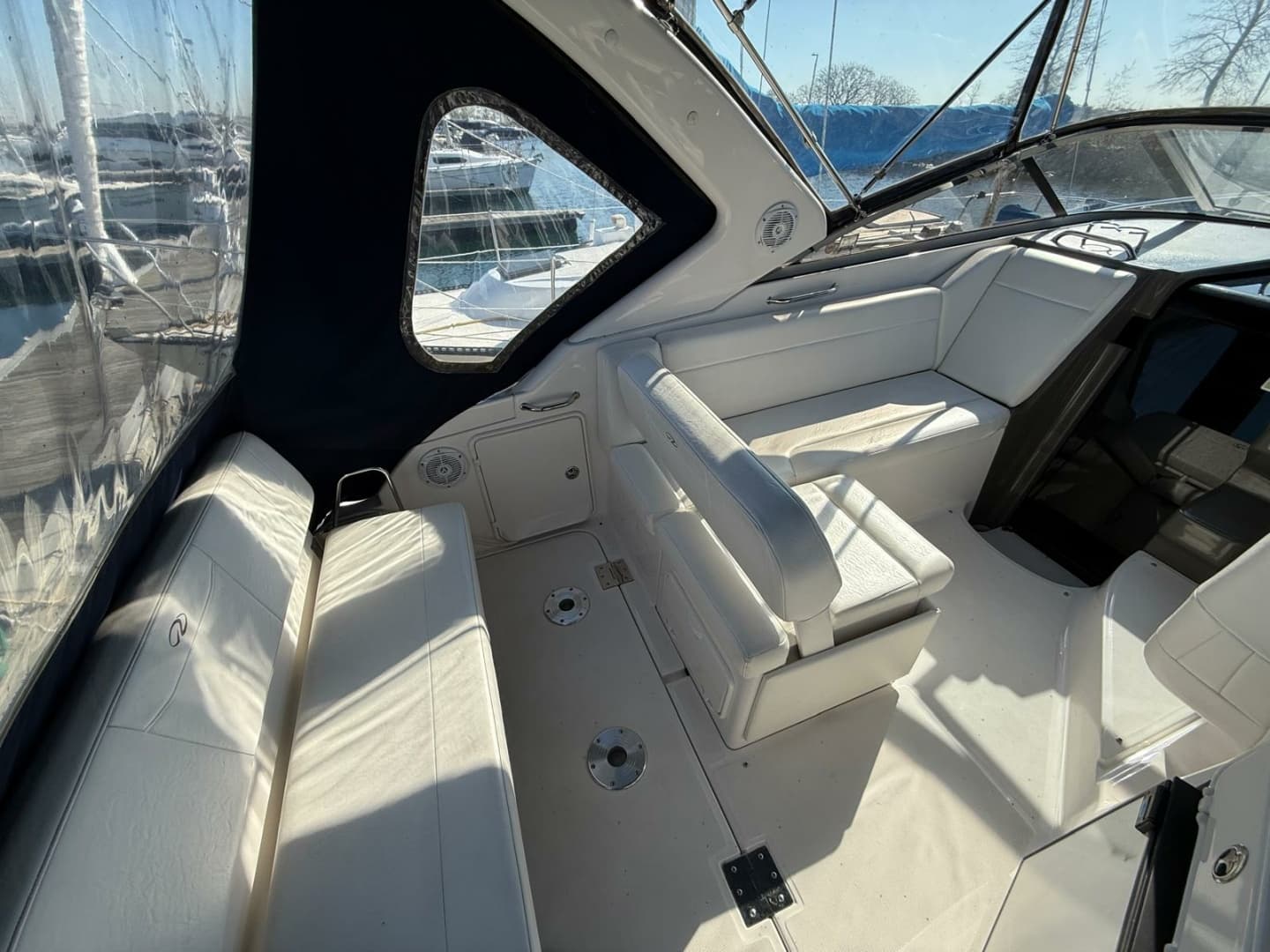 2008 Regal 2860 Window Express 28