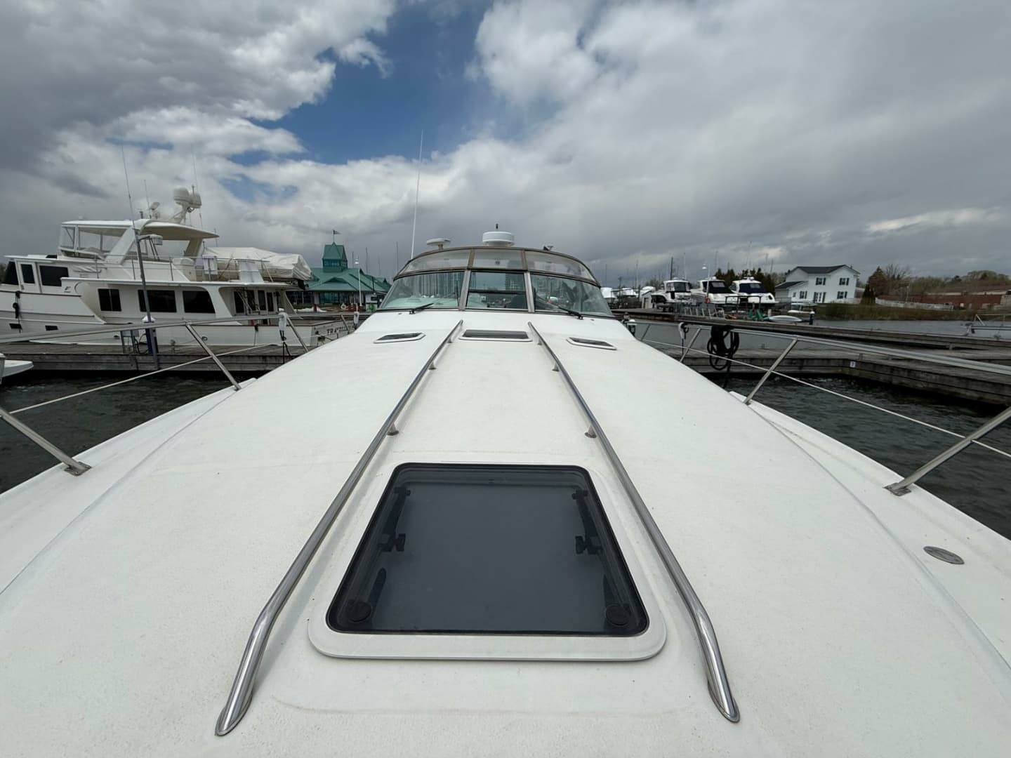 1996 Sea Ray 370 Sundancer 37