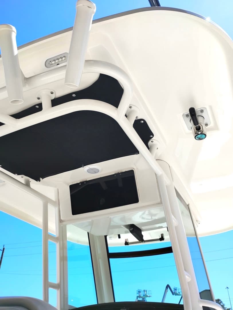 2018 Boston Whaler 280 Outrage