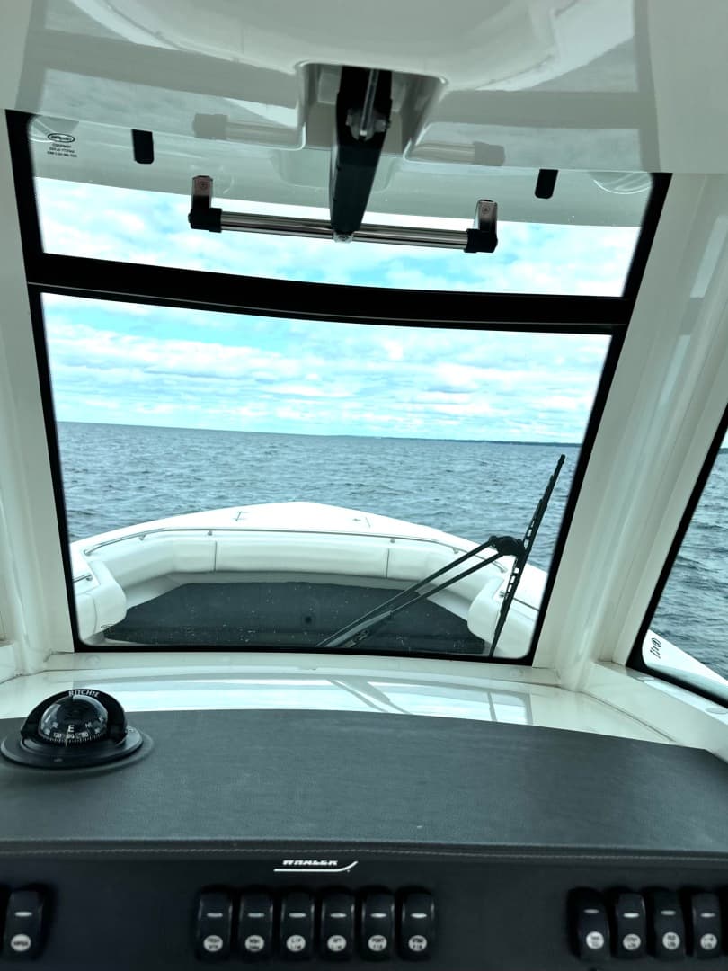 2018 Boston Whaler 280 Outrage