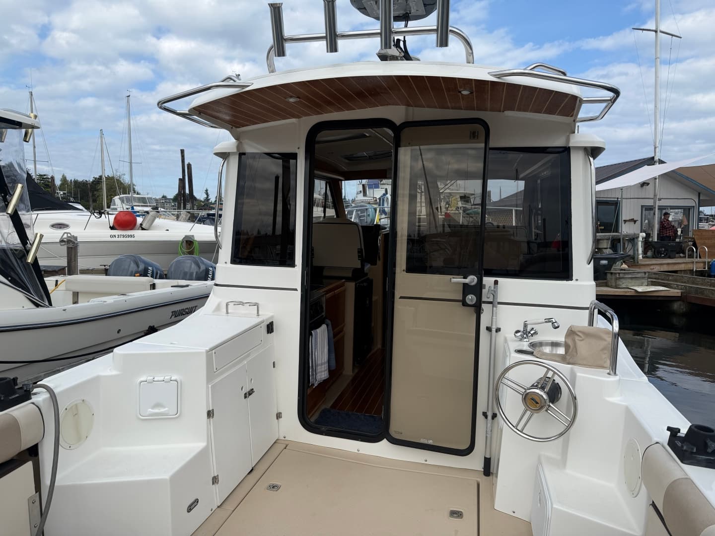 2015 Cutwater C-28 28