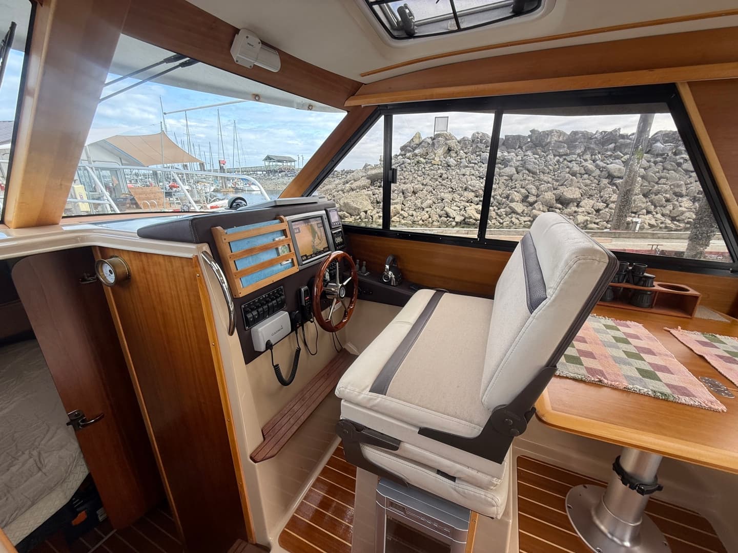 2015 Cutwater C-28 28