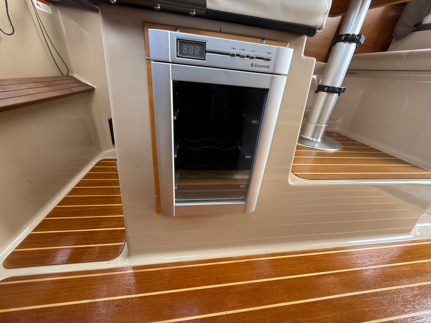 2015 Cutwater C-28 28