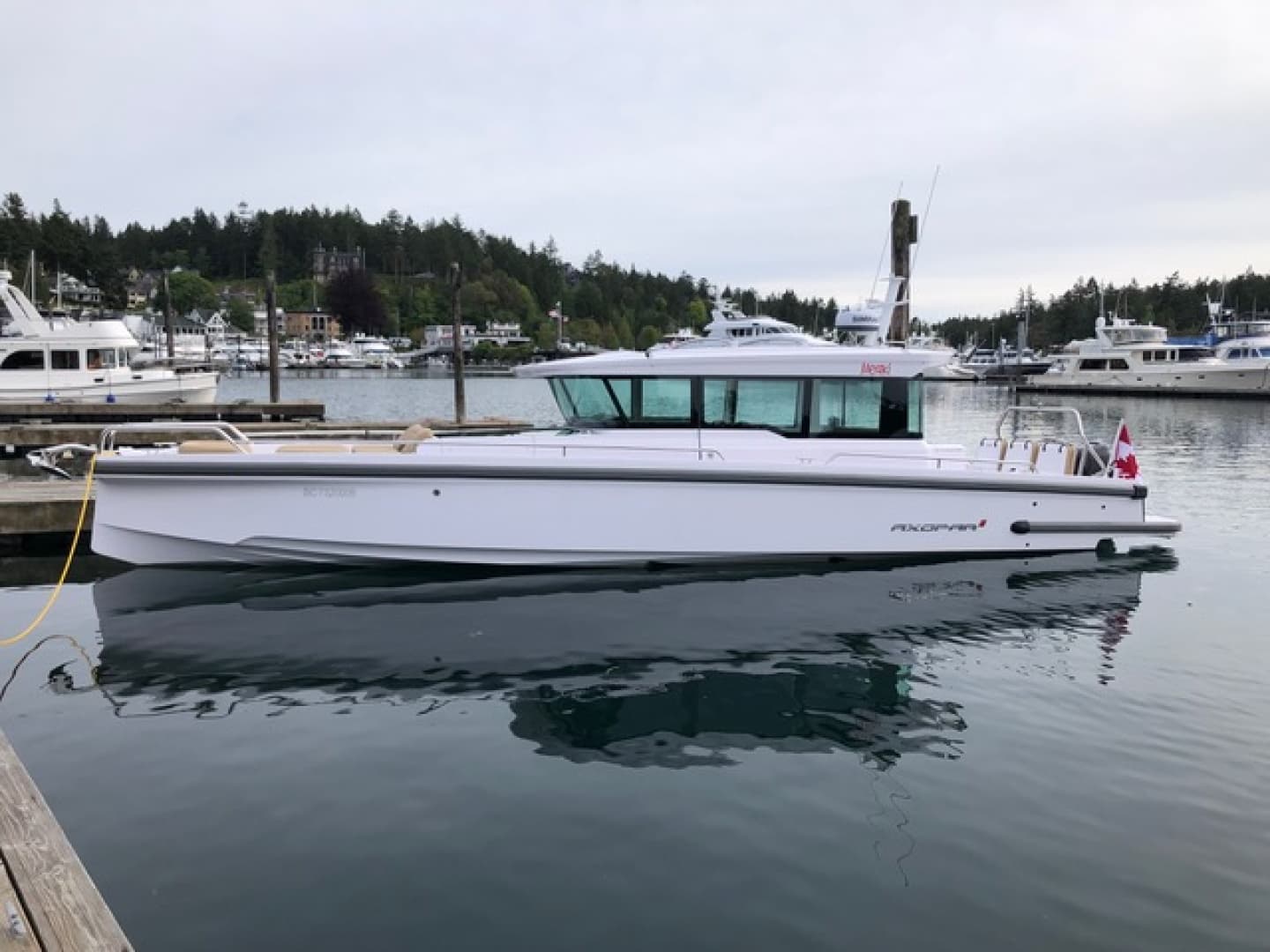 2020 Axopar 37 XC