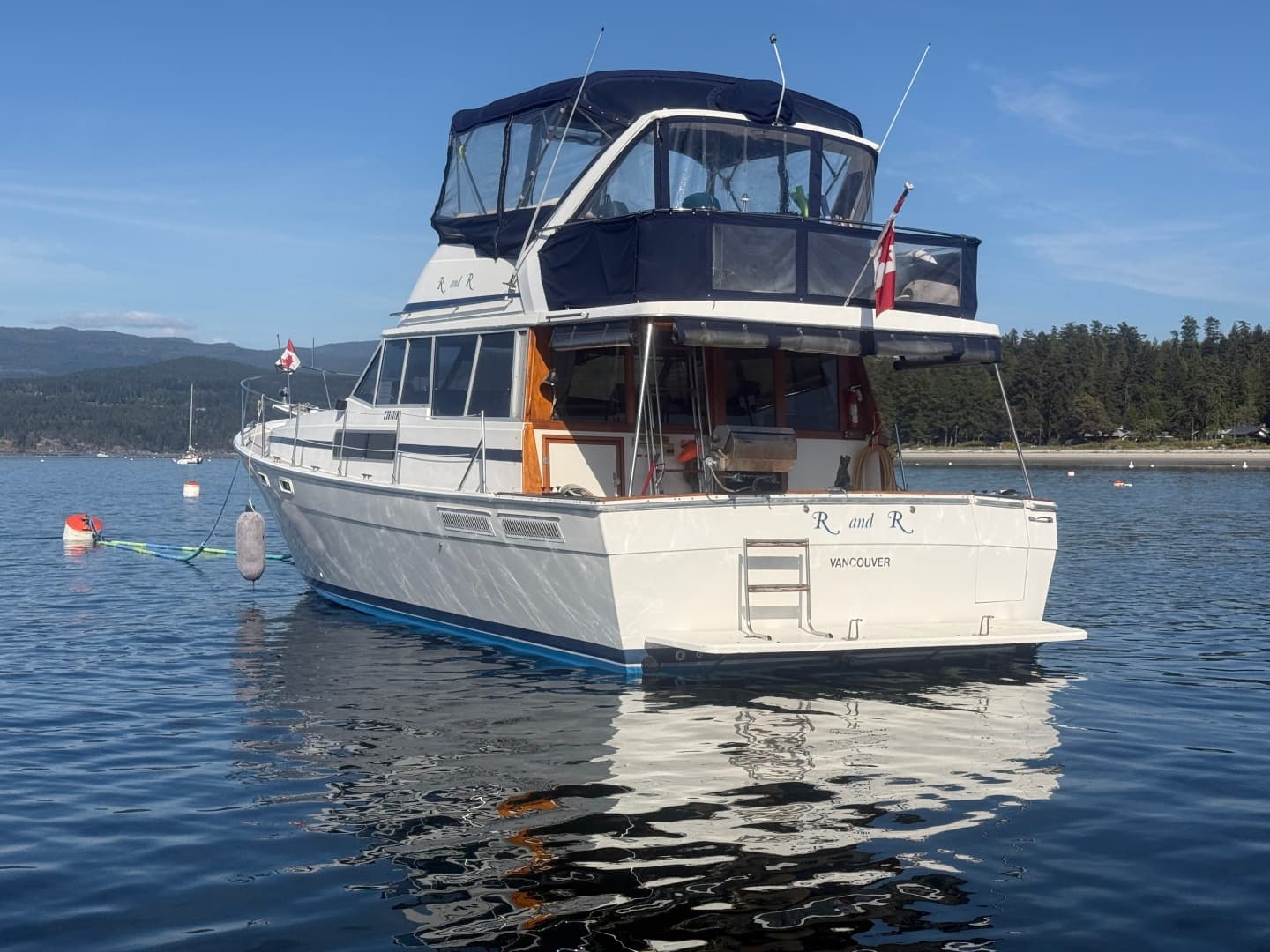 1985 Bayliner 3870 Motoryacht 38