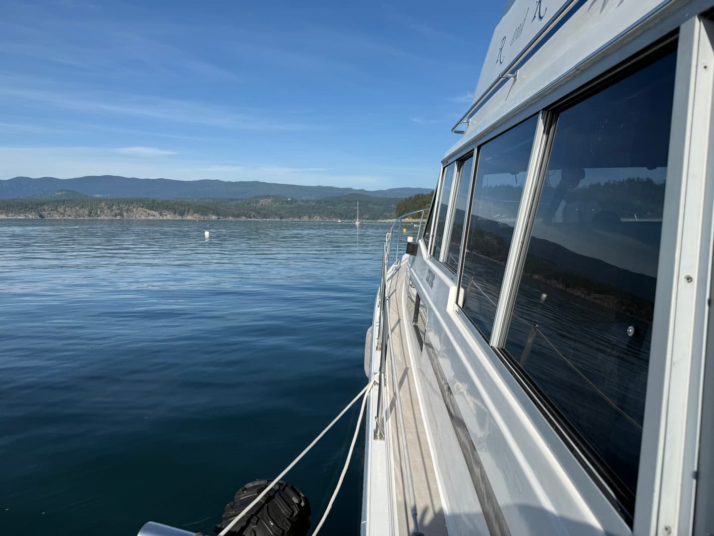 1985 Bayliner 3870 Motoryacht 38