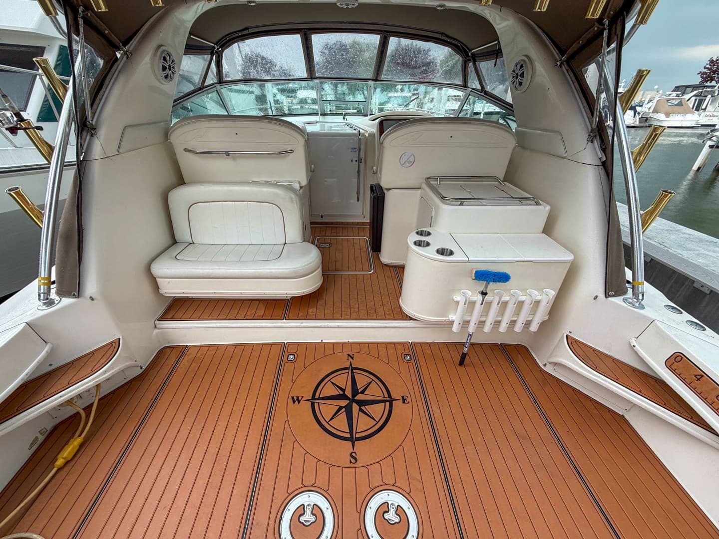 1997 Sea Ray 330 Express Cruiser