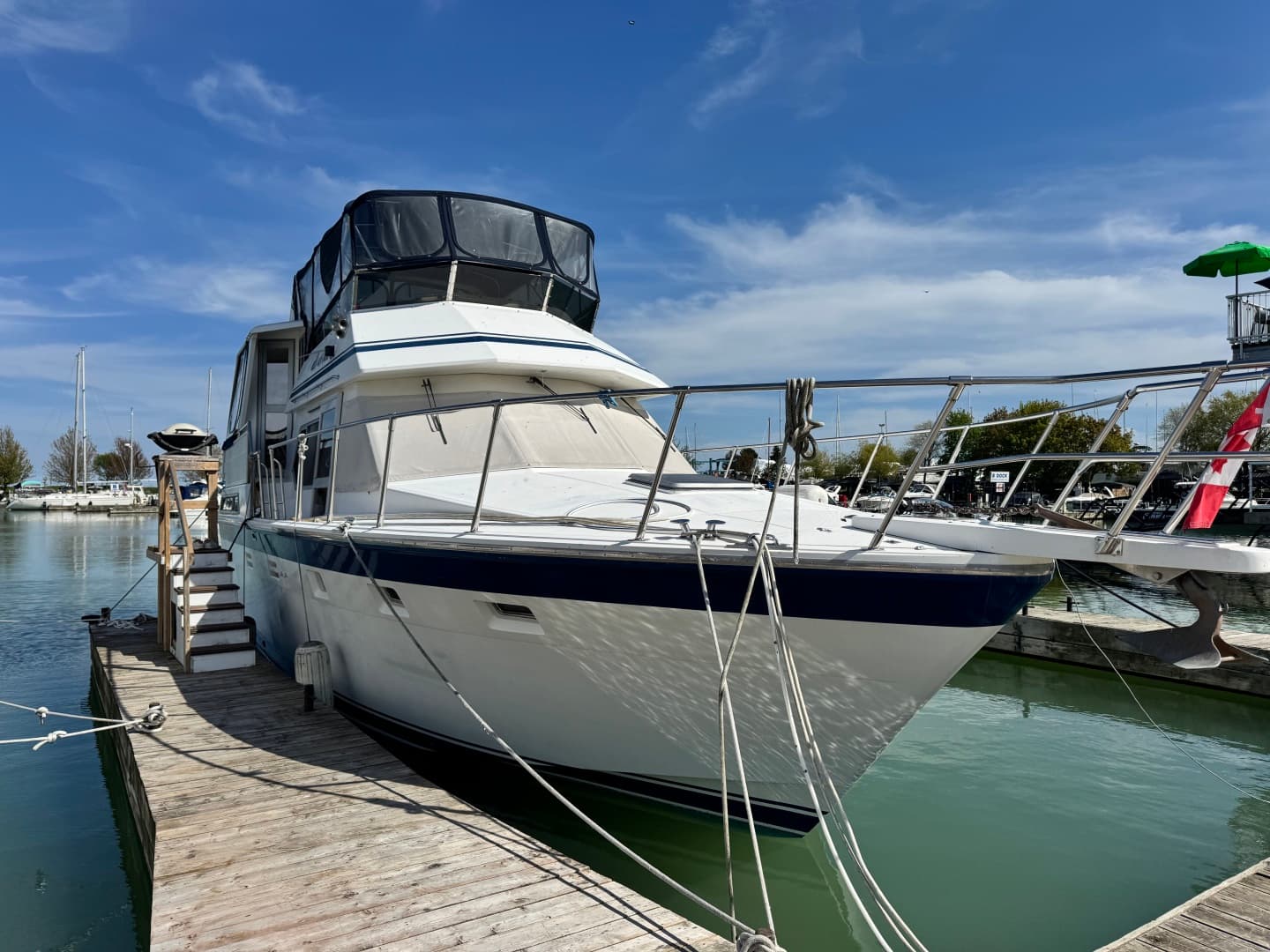 1989 Hi-Star 44 Trawler 44