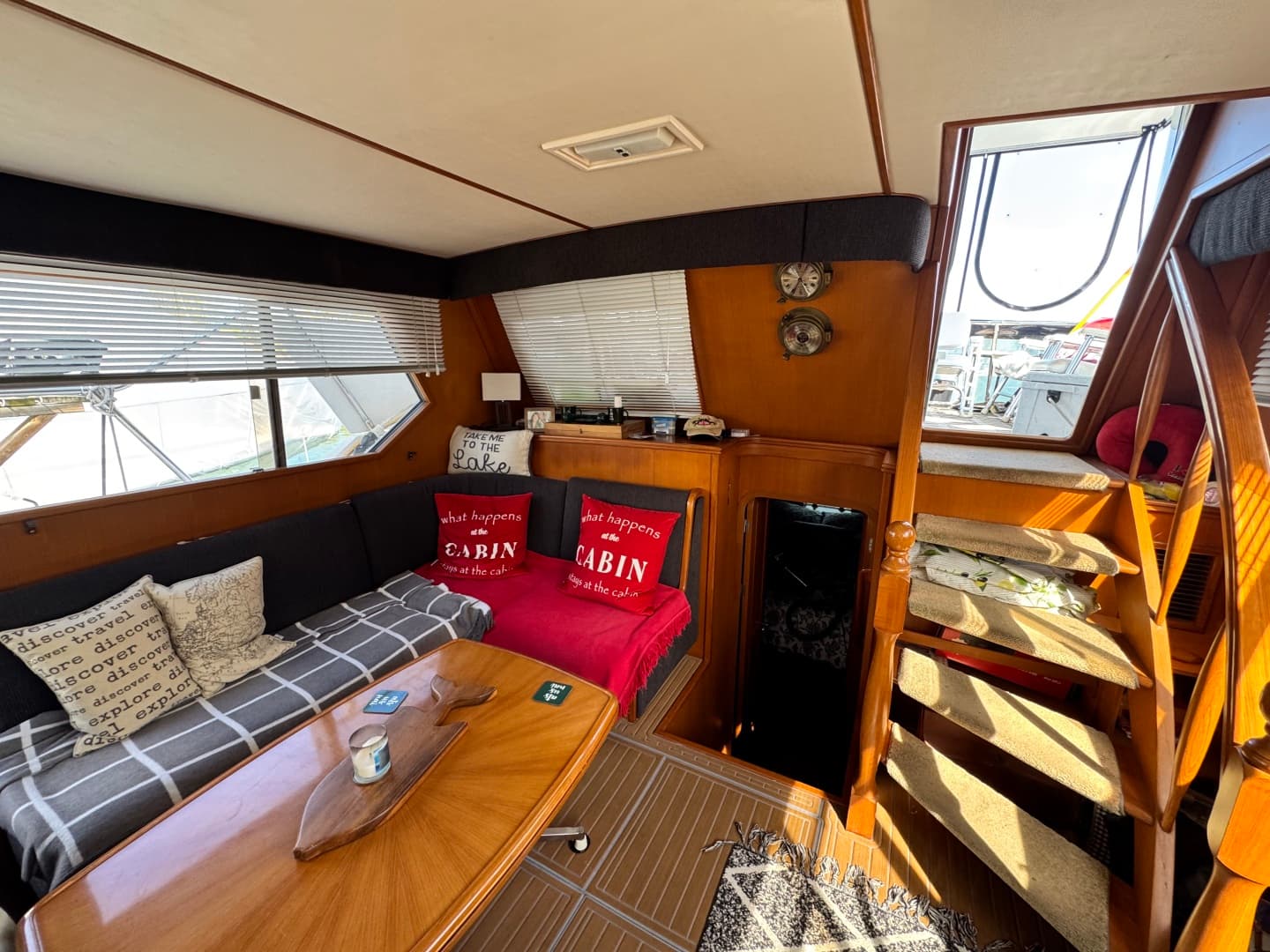 1989 Hi-Star 44 Trawler 44
