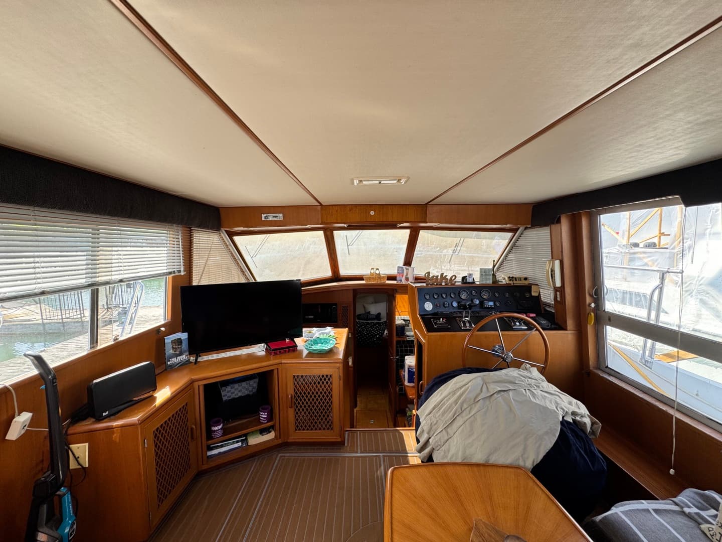 1989 Hi-Star 44 Trawler 44